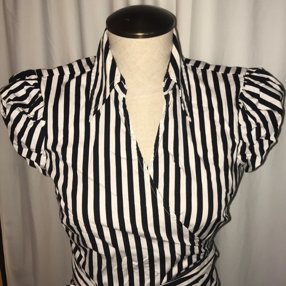 Blouse (Top) INC - Couleur Noire Et Verte - Taille PP (Petite) - Pour Femme - Neuf Sans Étiquettes